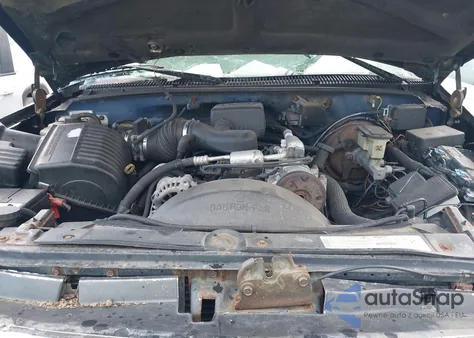 1999 Chevrolet Tahoe Ls z USA, uszkodzony, nr VIN 1GNEK13R7XJ518845